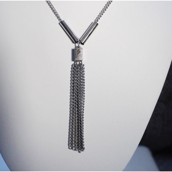 Tassel Y Dangle Pendant Necklace Silver Tone - Picture 2 of 6